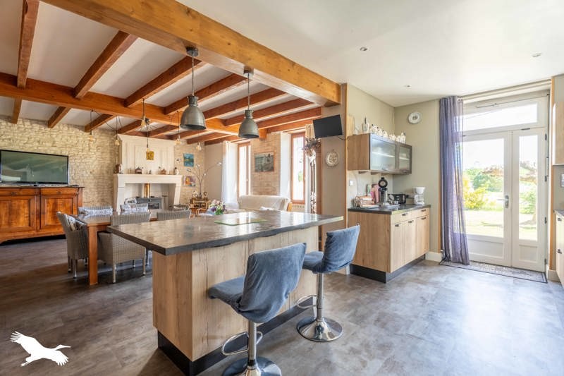 Vente Maison CHANTILLAC - 6 pièces -152 m² - (16360)