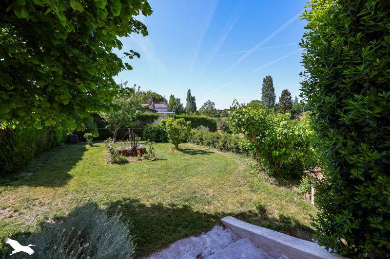 Vente Maison REIGNAC - 8 pièces -256 m² - (16360)