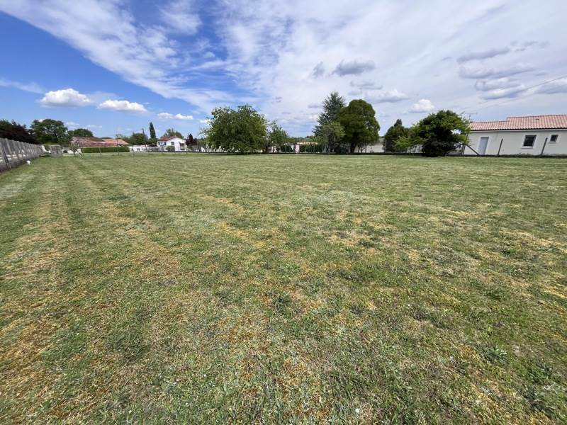 Vente Terrain BARRET - -1170 m² - (16300)