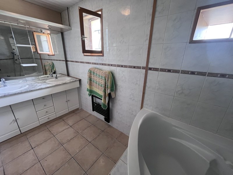 Vente Maison ORIOLLES - 3 pièces -85 m² - (16480)