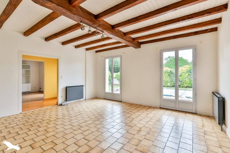 Vente Maison JUILLAC LE COQ - 4 pièces -110 m² - (16130)