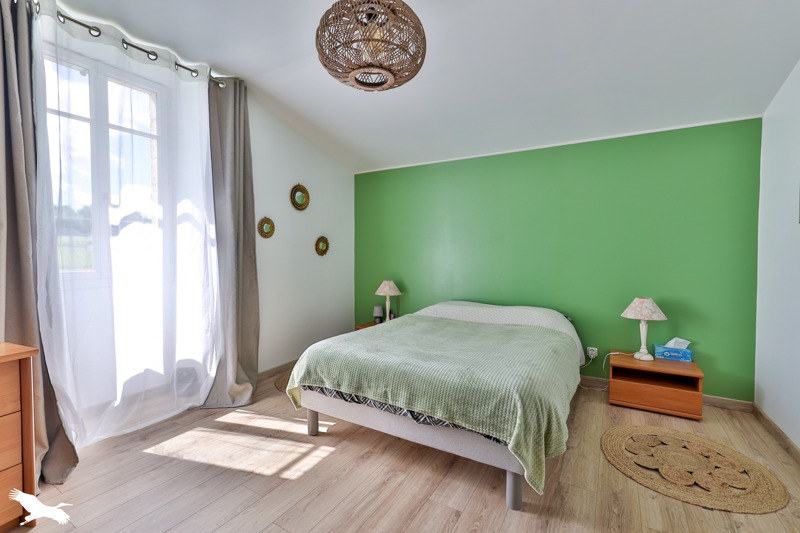 Vente Maison CHALLIGNAC - 6 pièces -207 m² - (16300)
