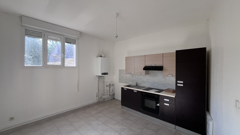 Vente Immeuble BARBEZIEUX ST HILAIRE - -  259 m² - (16300)