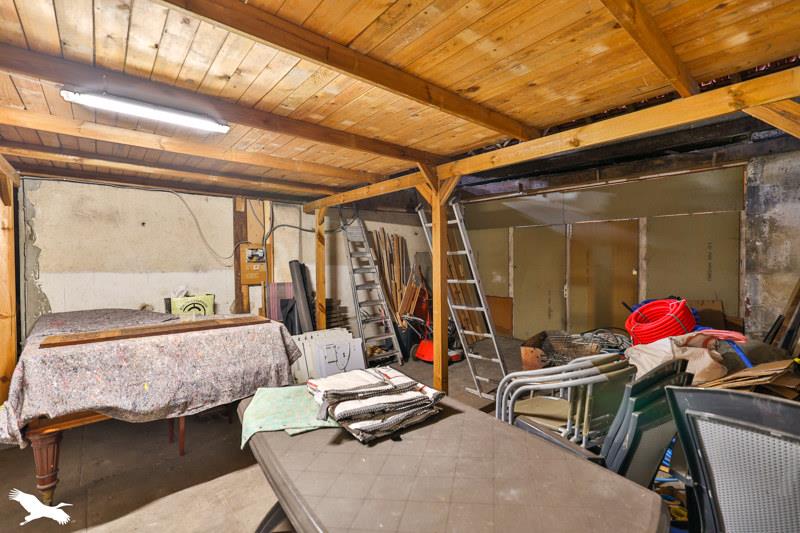 Vente Maison BARBEZIEUX ST HILAIRE - 3 pièces -300 m² - (16300)