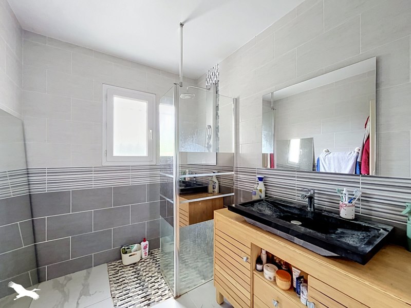 Vente Maison GUIMPS - 5 pièces -93 m² - (16300)
