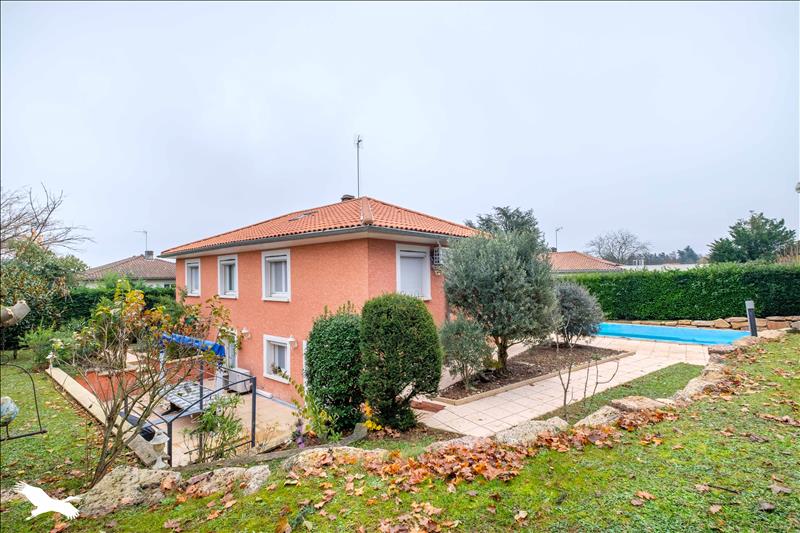 Vente Maison DECINES CHARPIEU - 5 pièces -152 m² - (69150)