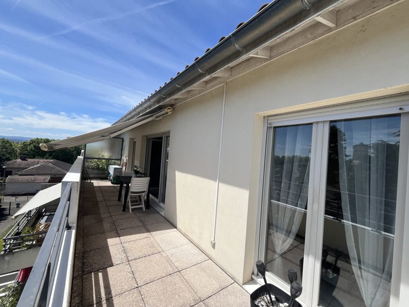 Vente Appartement Décines-Charpieu - 4 pièces -100 m² - (69150)