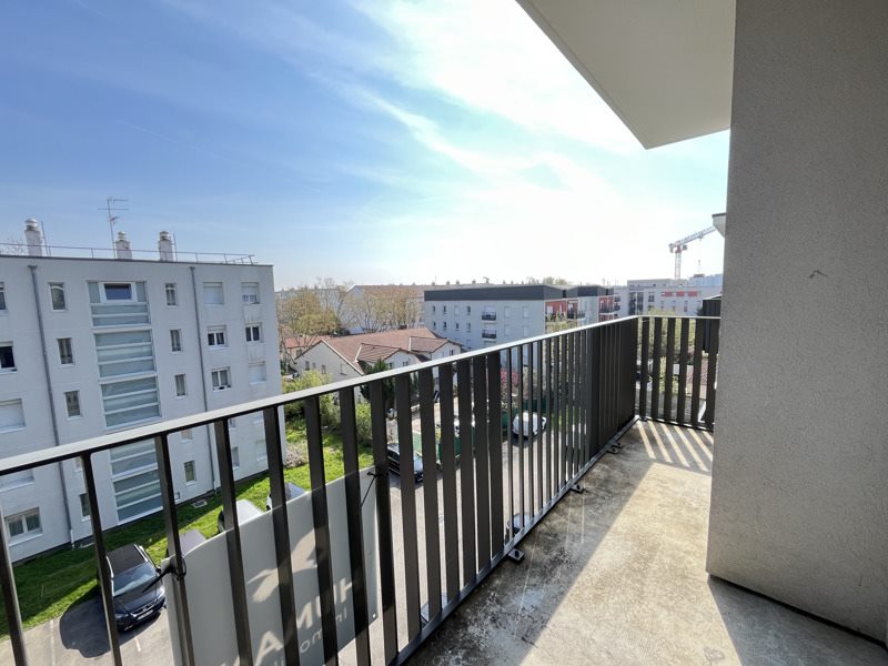 Vente Appartement VAULX EN VELIN - 3 pièces -53 m² - (69120)
