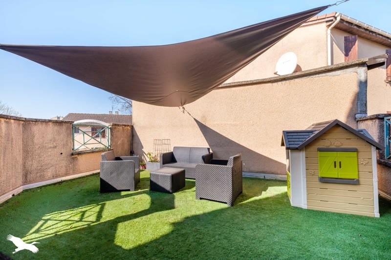 Vente Maison DECINES CHARPIEU - 6 pièces -144 m² - (69150)