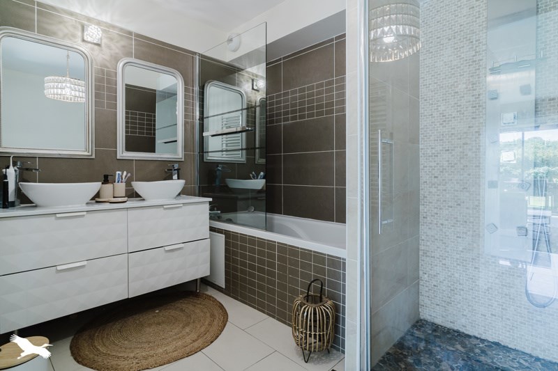 Vente Appartement DECINES CHARPIEU - 4 pièces -80 m² - (69150)
