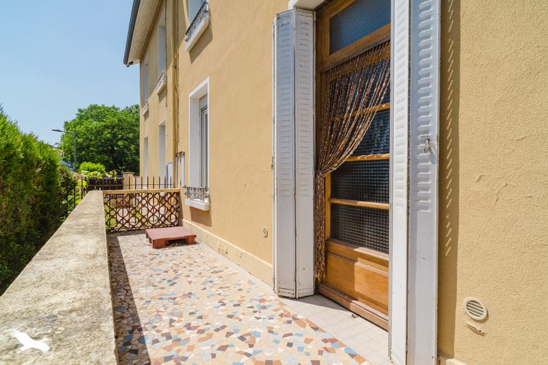 Vente Maison DECINES CHARPIEU - 4 pièces -97 m² - (69150)
