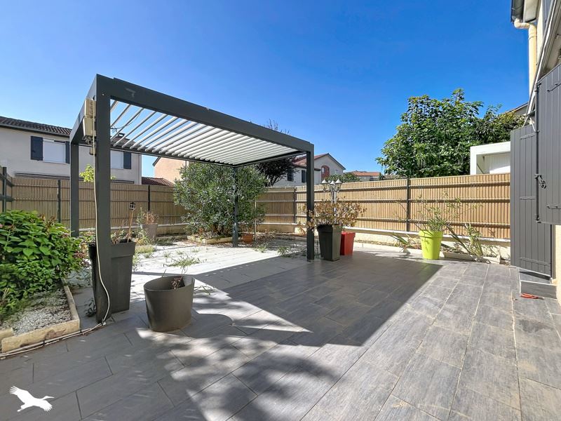 Vente Maison DECINES CHARPIEU - 6 pièces -88 m² - (69150)