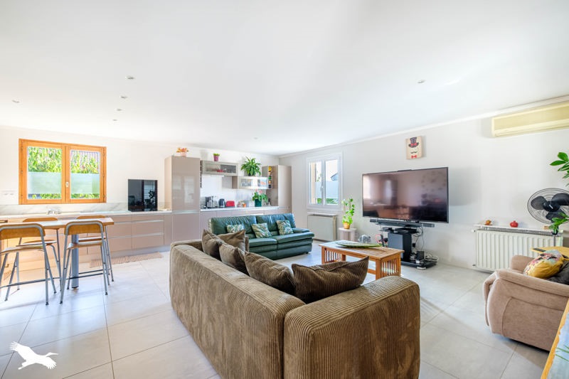 Maison 5 pièces 156 m² · à Décines-Charpieu · 156 m² · 499 200 €