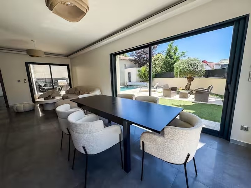 Vente Maison Décines-Charpieu - 5 pièces -136 m² - (69150)