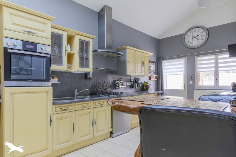 Vente Maison PRUNAY LE TEMPLE - 7 pièces -227 m² - (78910)