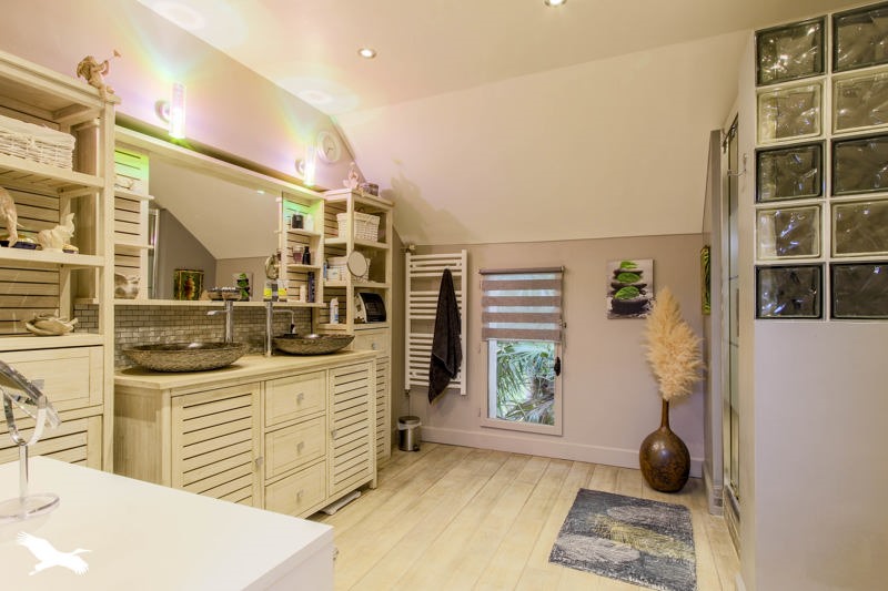 Vente Maison PRUNAY LE TEMPLE - 7 pièces -227 m² - (78910)