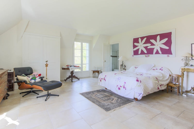 Vente Maison ST MARTIN DES CHAMPS - 8 pièces -232 m² - (78790)