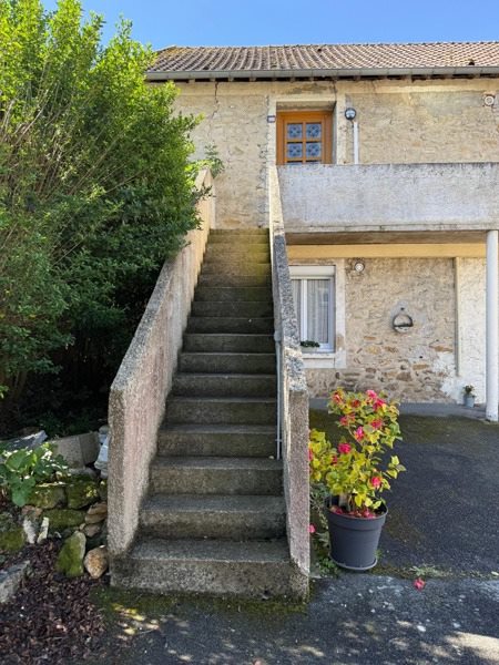 Vente Appartement HARGEVILLE - 2 pièces -30 m² - (78790)