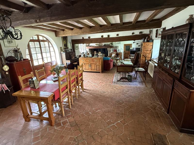 Vente Maison HARGEVILLE - 8 pièces -188 m² - (78790)