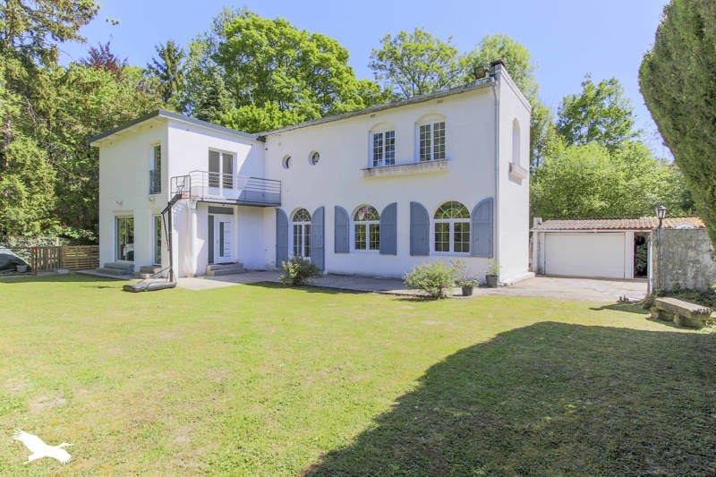 Vente Maison VERT - 7 pièces -178,5 m² - (78930)