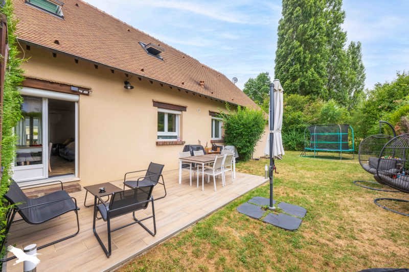 Vente Maison VILLIERS LE MAHIEU - 5 pièces -126 m² - (78770)