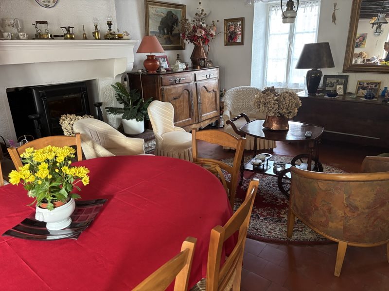 Vente Maison LE PONT CHRETIEN CHABENET - 5 pièces -118 m² - (36800)