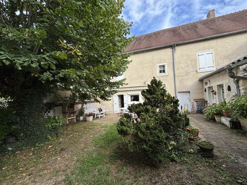 Vente Maison LE PONT CHRETIEN CHABENET - 5 pièces -118 m² - (36800)