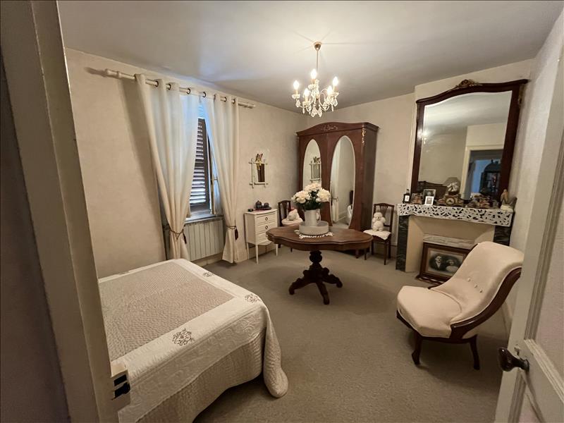 Vente Maison LE PONT CHRETIEN CHABENET - 5 pièces -118 m² - (36800)