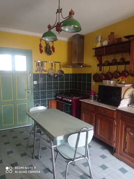 Vente Maison LE PONT CHRETIEN CHABENET - 9 pièces -154 m² - (36800)