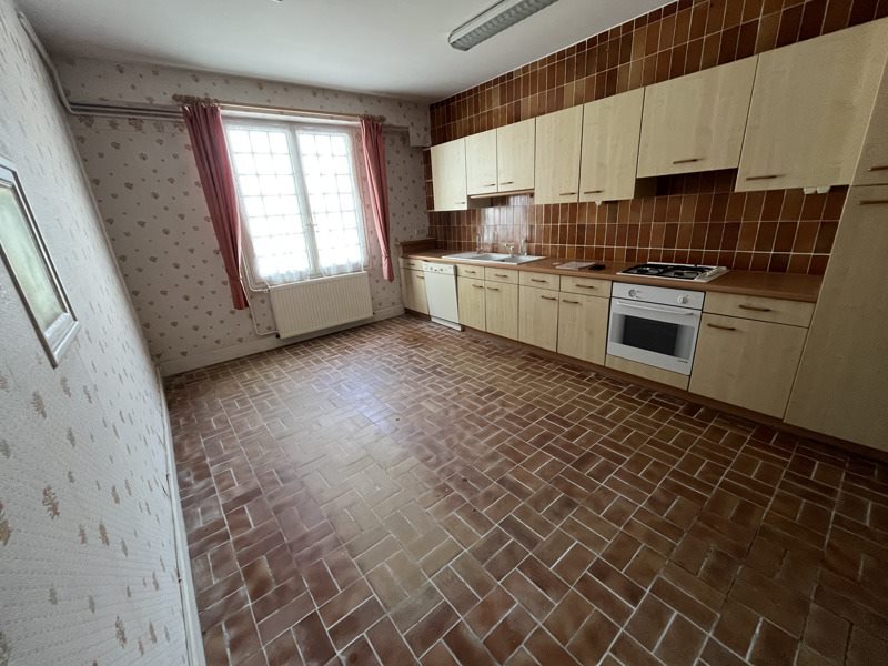 Vente Maison LE BLANC - 7 pièces -130 m² - (36300)