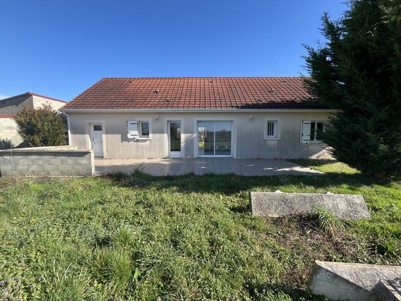Vente Maison BADECON LE PIN - 4 pièces -111 m² - (36200)