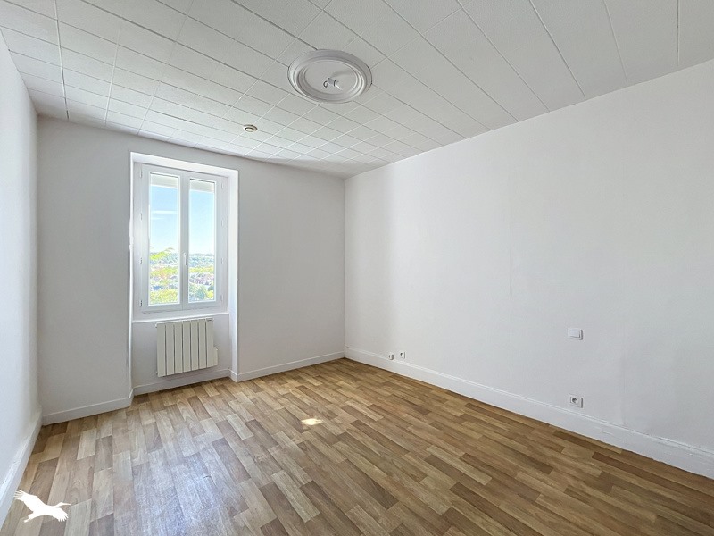 Vente Maison Argenton-sur-Creuse - 3 pièces -55 m² - (36200)