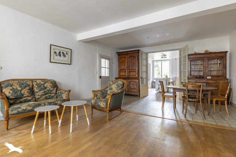 Vente Maison ARGENTON SUR CREUSE - 8 pièces -242 m² - (36200)