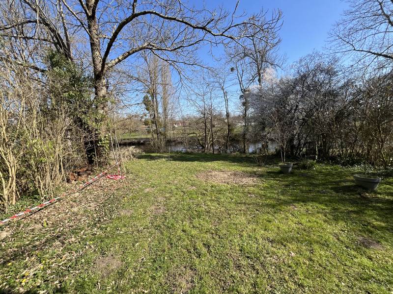 Vente Maison ST MARCEL - 2 pièces -55 m² - (36200)