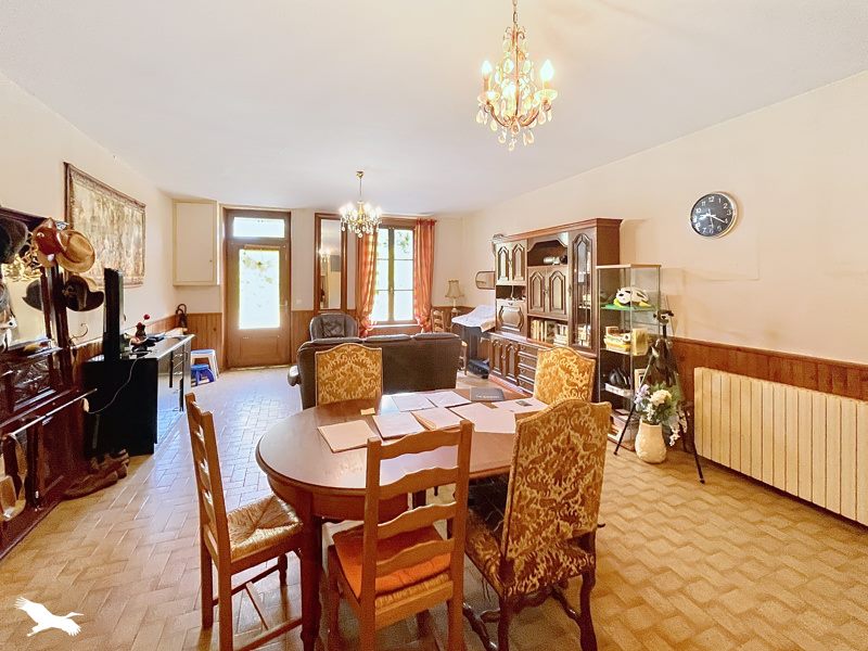 Vente Maison La Châtre-Langlin - 6 pièces -143 m² - (36170)