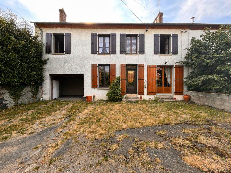 Vente Maison LA CHATRE LANGLIN - 6 pièces -143 m² - (36170)