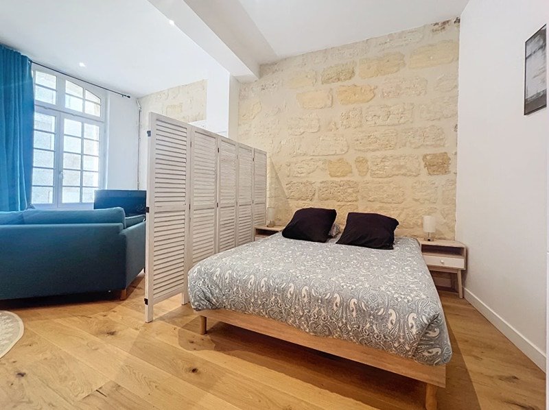 Vente Appartement BORDEAUX - 2 pièces -30 m² - (33000)