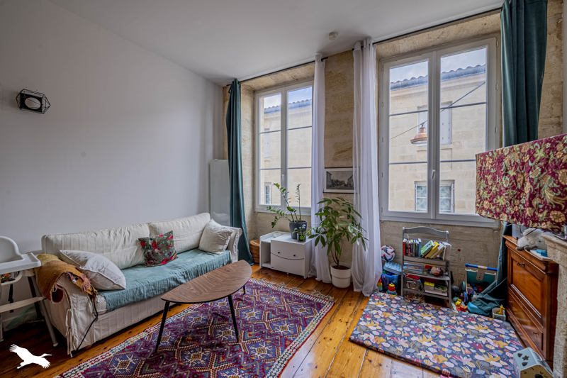 Vente Appartement BORDEAUX - 4 pièces -81 m² - (33800)