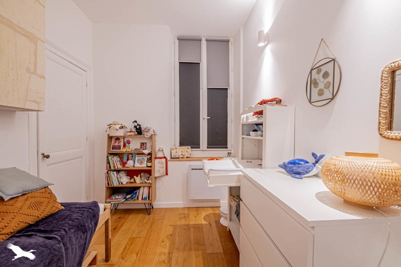 Vente Appartement BORDEAUX - 4 pièces -81 m² - (33800)