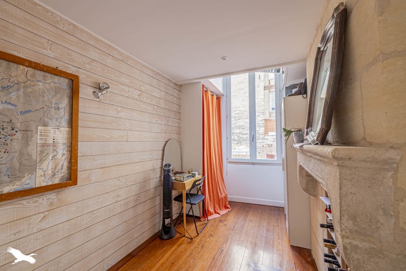 Vente Appartement BORDEAUX - 4 pièces -81 m² - (33800)