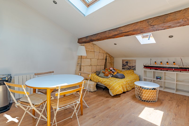 Vente Appartement BORDEAUX - 2 pièces -30 m² - (33000)