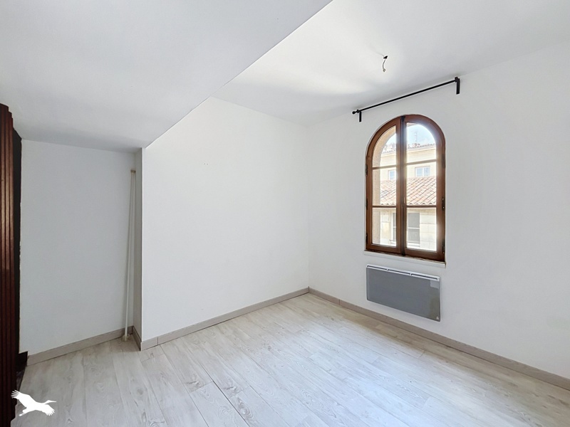 Vente Appartement BORDEAUX - 2 pièces -35 m² - (33000)