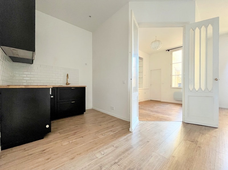Vente Appartement BORDEAUX - 2 pièces -46 m² - (33000)