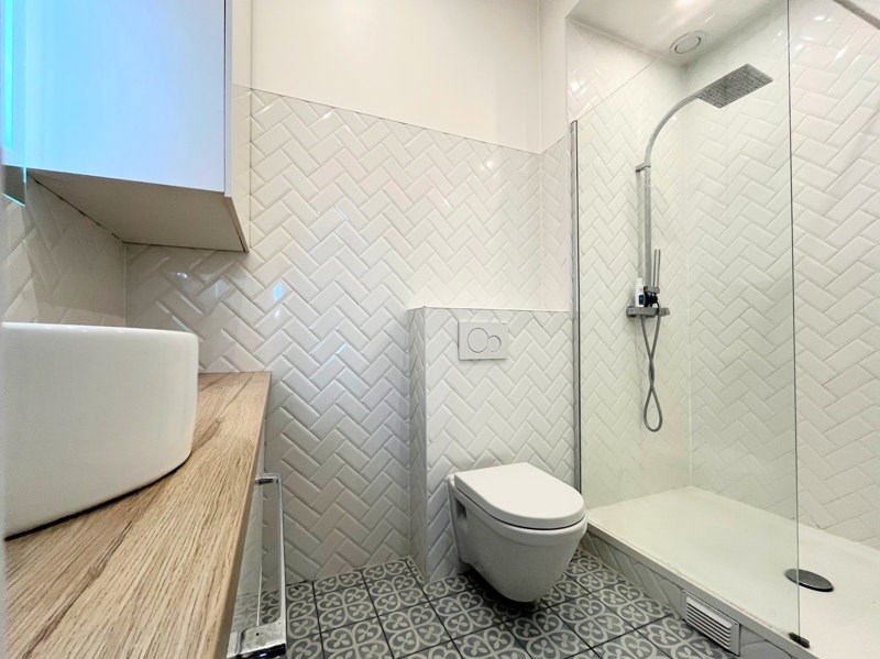 Vente Appartement BORDEAUX - 2 pièces -46 m² - (33000)