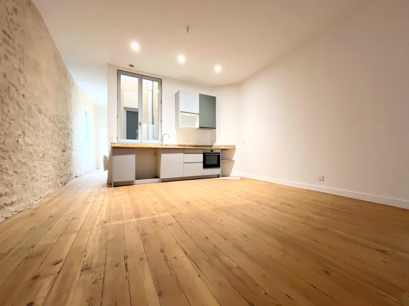 Vente Appartement Bordeaux 33000 2 pièces - 48 m²