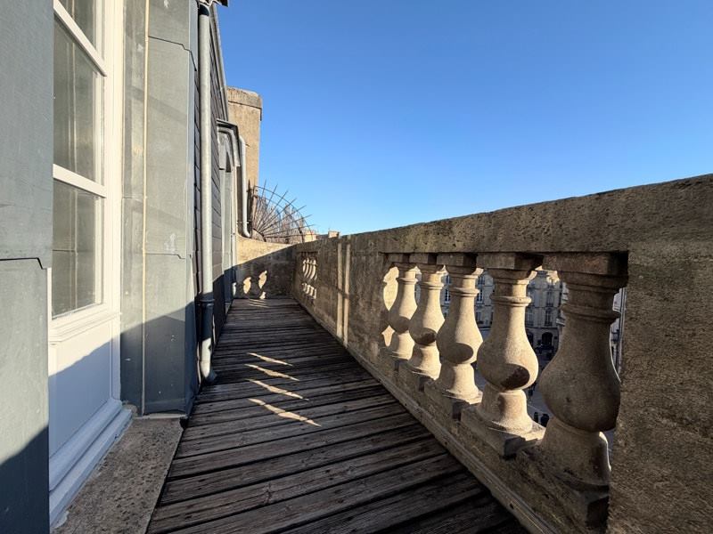 Vente Appartement Bordeaux - 4 pièces -100 m² - (33000)