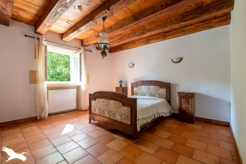 Vente Maison LACROPTE - 9 pièces -346 m² - (24380)