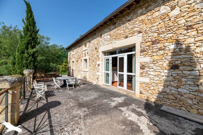 Vente Maison LACROPTE - 9 pièces -346 m² - (24380)