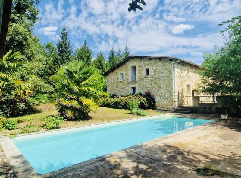 Vente Maison LACROPTE - 9 pièces -346 m² - (24380)