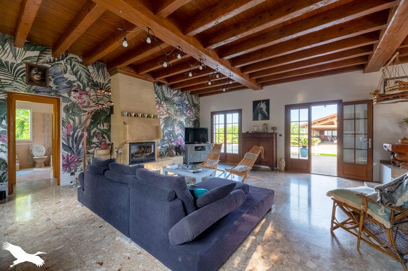 Vente Maison GRUN BORDAS - 7 pièces -235 m² - (24380)